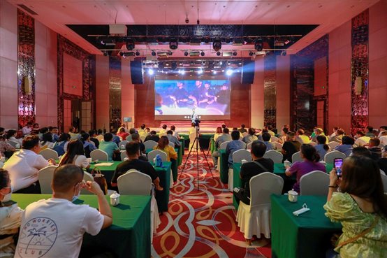 PlayAce直营第一品牌天生赢家一起偕行