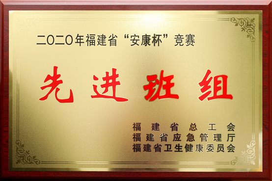 PlayAce直营第一品牌天生赢家一起偕行