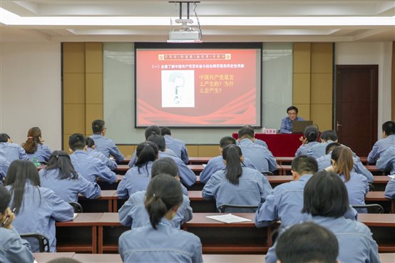 PlayAceÖ±ÓªµÚÒ»Æ·ÅÆÌìÉúÓ®¼ÒÒ»ÆðÙÉÐÐ