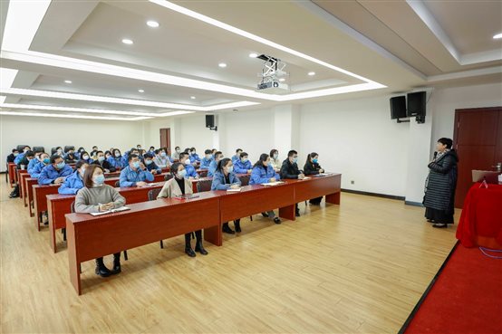 PlayAce直营第一品牌天生赢家一起偕行