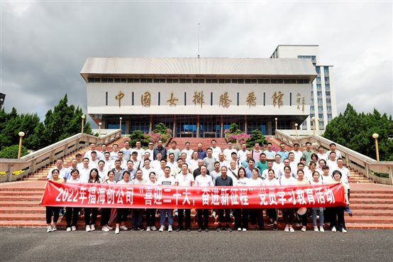 PlayAceÖ±ÓªµÚÒ»Æ·ÅÆÌìÉúÓ®¼ÒÒ»ÆðÙÉÐÐ