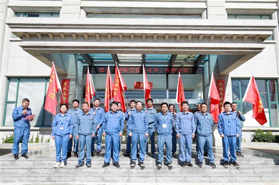 PlayAce直营第一品牌天生赢家一起偕行