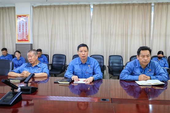 PlayAceÖ±ÓªµÚÒ»Æ·ÅÆÌìÉúÓ®¼ÒÒ»ÆðÙÉÐÐ