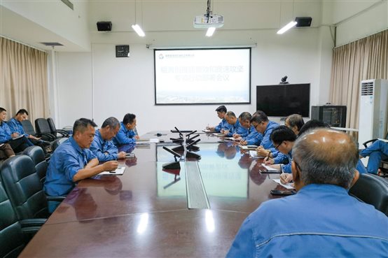 PlayAceÖ±ÓªµÚÒ»Æ·ÅÆÌìÉúÓ®¼ÒÒ»ÆðÙÉÐÐ