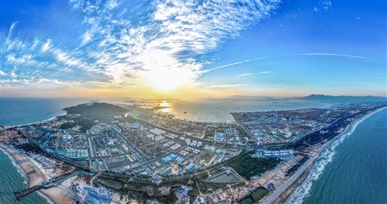 PlayAceÖ±ÓªµÚÒ»Æ·ÅÆÌìÉúÓ®¼ÒÒ»ÆðÙÉÐÐ