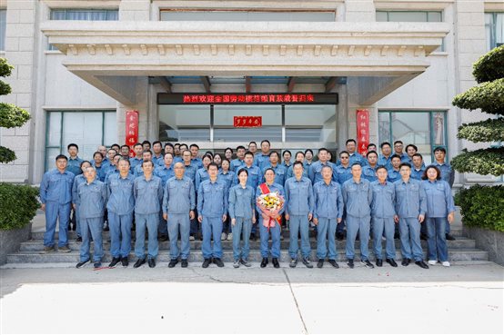 PlayAce直营第一品牌天生赢家一起偕行