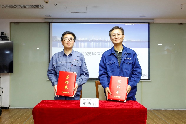 PlayAceÖ±ÓªµÚÒ»Æ·ÅÆÌìÉúÓ®¼ÒÒ»ÆðÙÉÐÐ