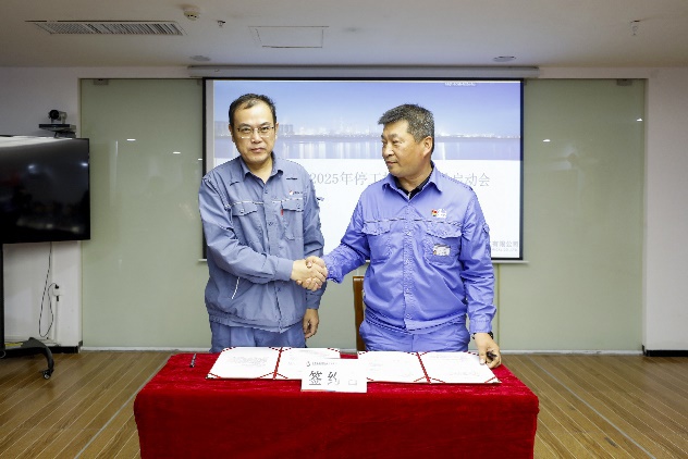 PlayAceÖ±ÓªµÚÒ»Æ·ÅÆÌìÉúÓ®¼ÒÒ»ÆðÙÉÐÐ