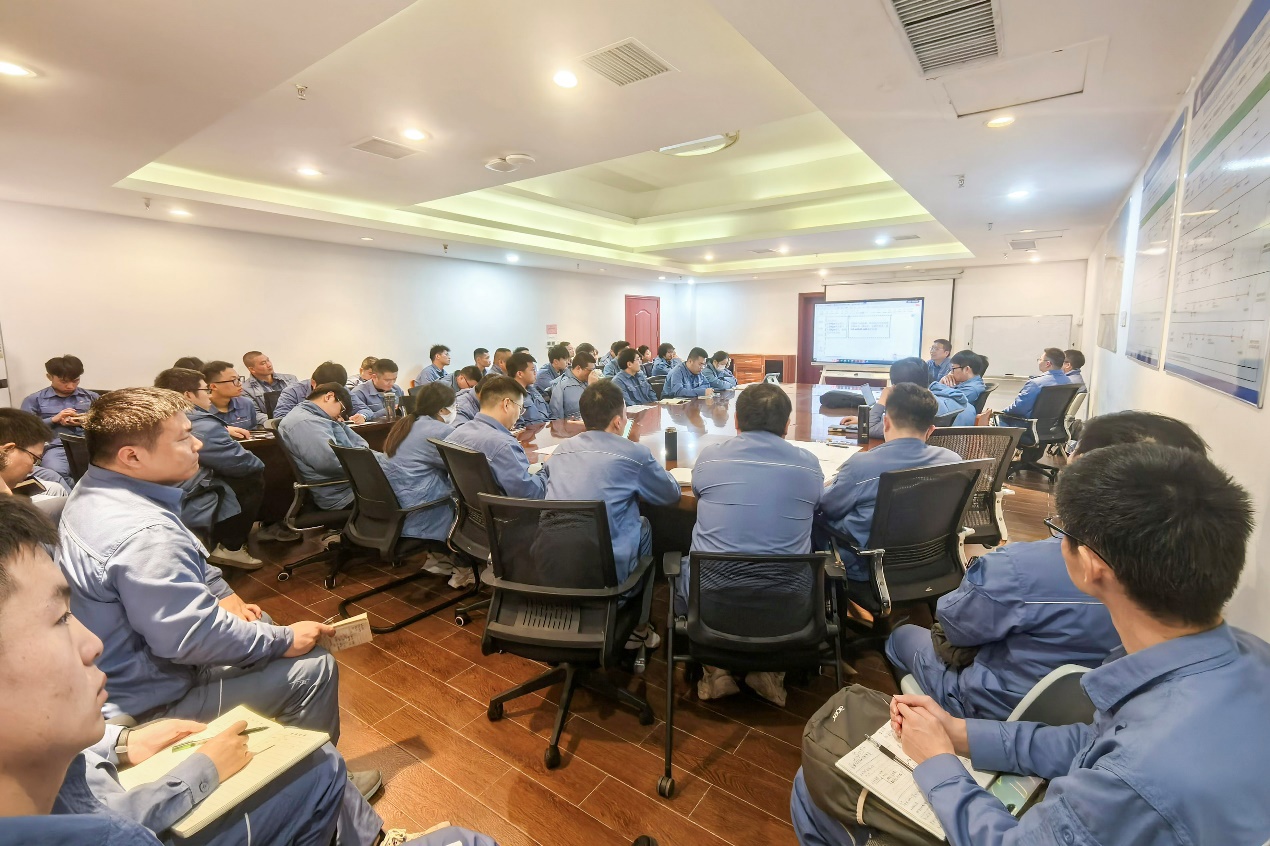 PlayAce直营第一品牌天生赢家一起偕行